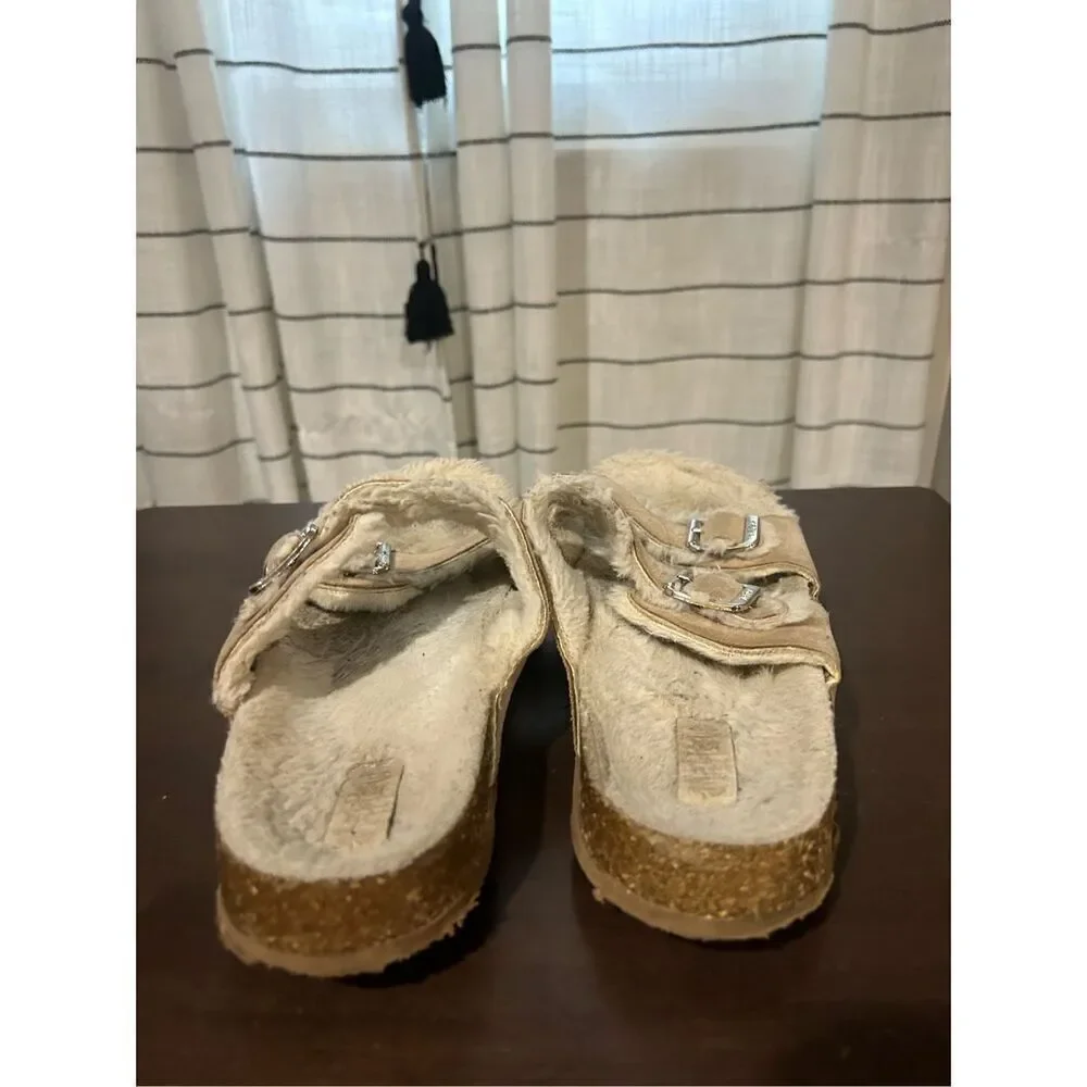 Fleece Open Toe Sandals Size 9.5